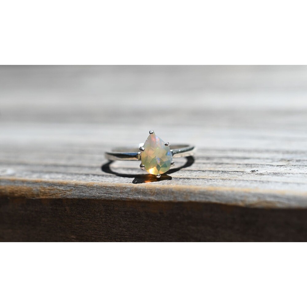 opal ring, unique opal ring, alternative engagement ring  jewelry for her, birth - Picture 4 of 6